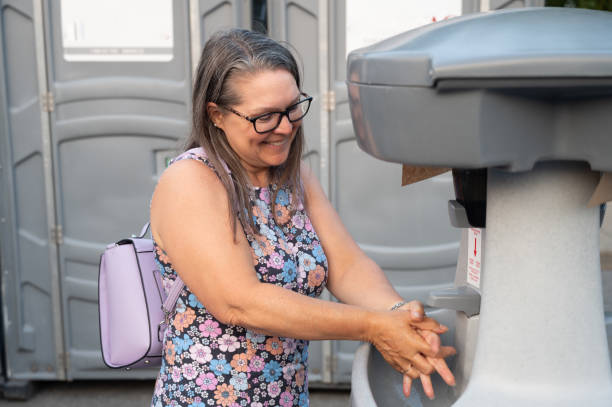 Portable Toilet Options We Offer in Mill City, OR